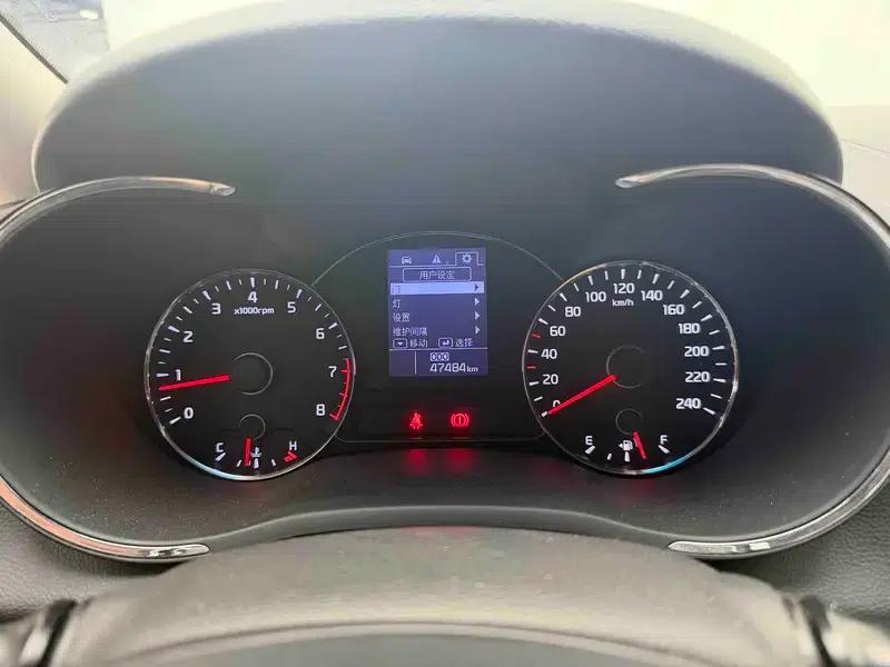 Kia K3 2015 1.6L Manual GL — миниатюра 7