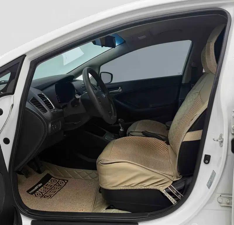 Kia K3 2015 1.6L Manual GL — миниатюра 8