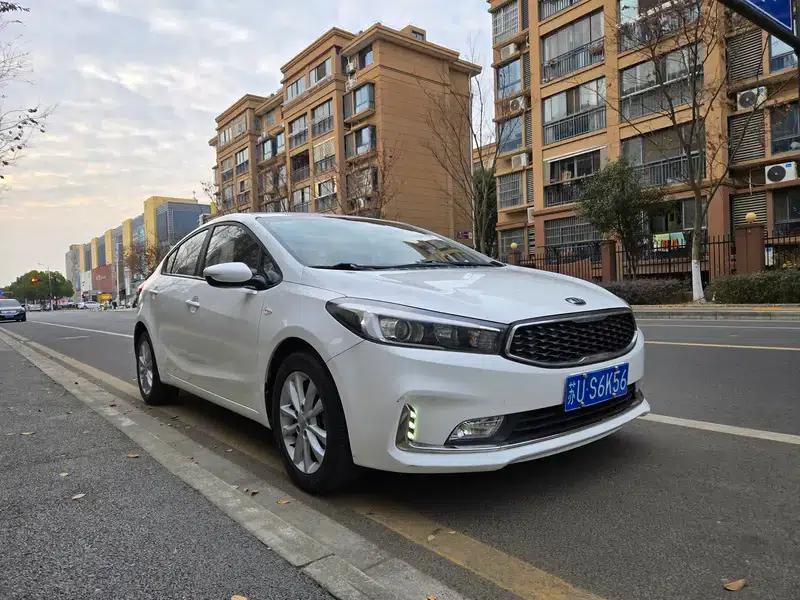 Kia K3 2016 1.6L Automatic GLS — миниатюра 3