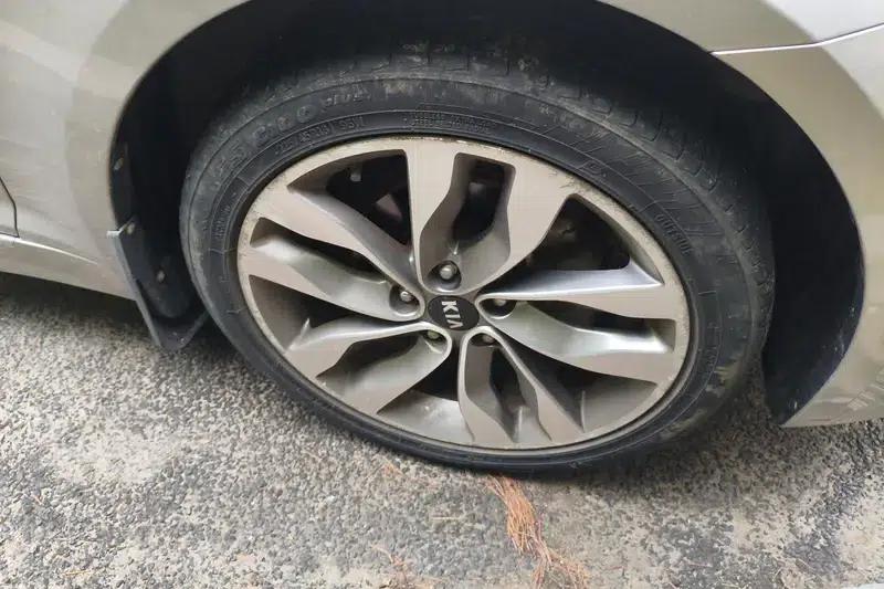 Kia K5 2014 2.0L Automatic Luxury — миниатюра 4