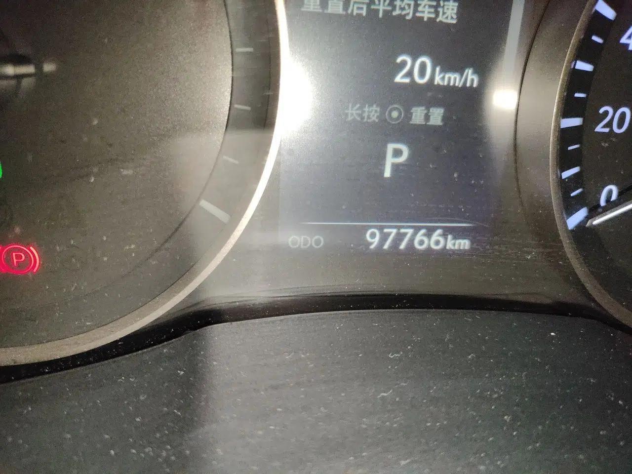 Lexus ES 2015 300h Comfort Edition — миниатюра 12