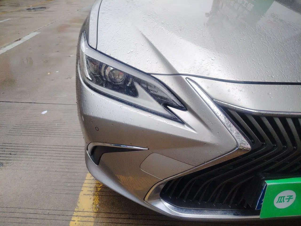 Lexus ES 2018 200 Excellence Edition China V Standard — миниатюра 7