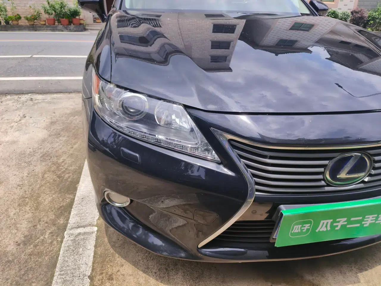 Lexus ES 2013 300h Elite Edition — миниатюра 7