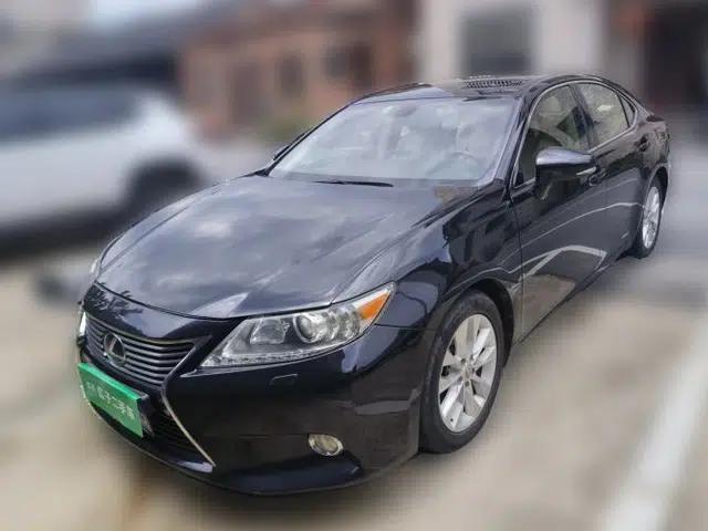 Lexus ES 2013 300h Elite Edition