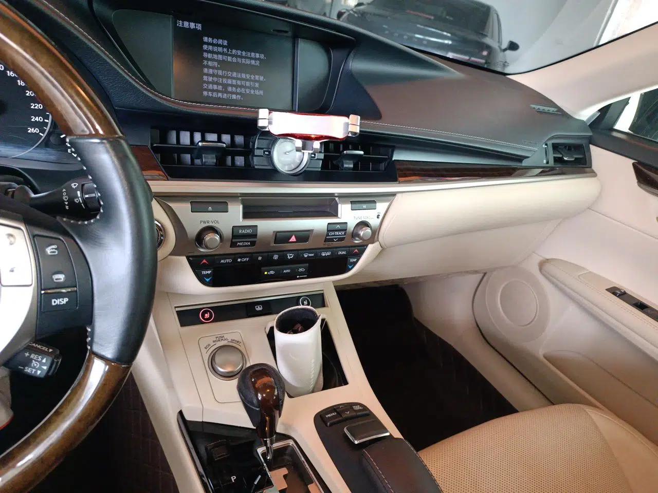 Lexus ES 2013 250 Elegant Edition — миниатюра 13