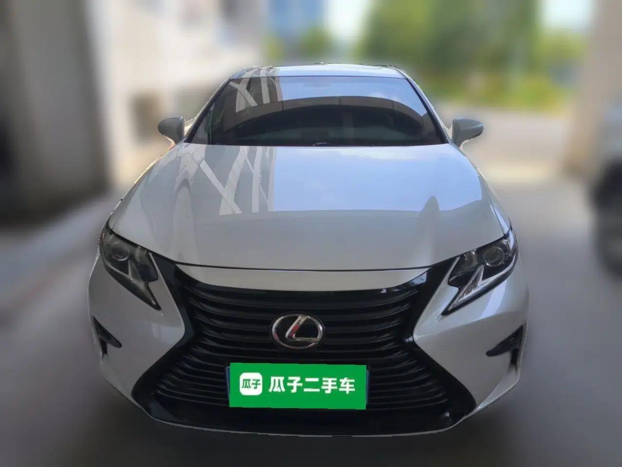 Lexus ES 2017 200 30th Anniversary Edition — миниатюра 2