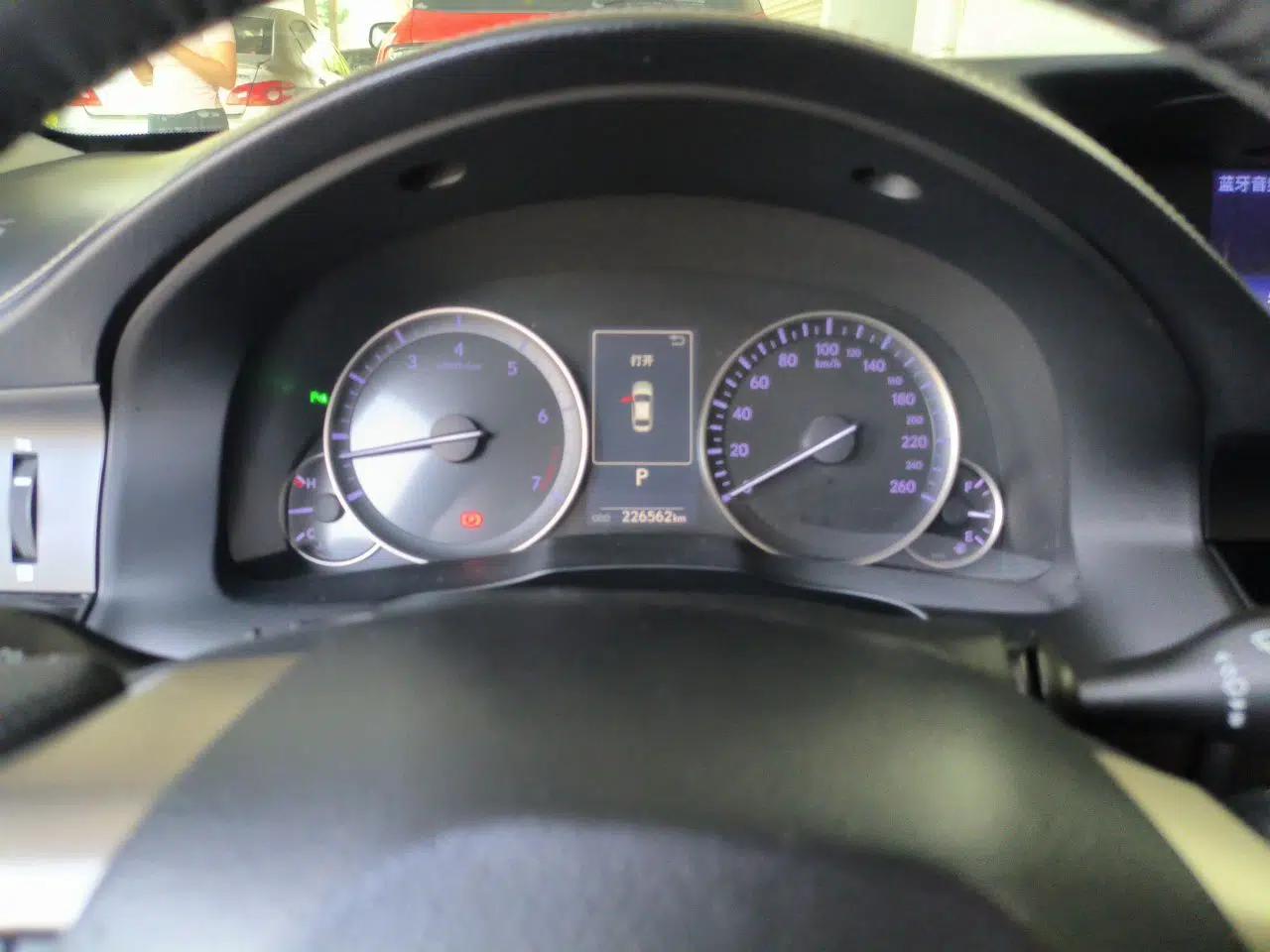 Lexus ES 2017 200 30th Anniversary Edition — миниатюра 11