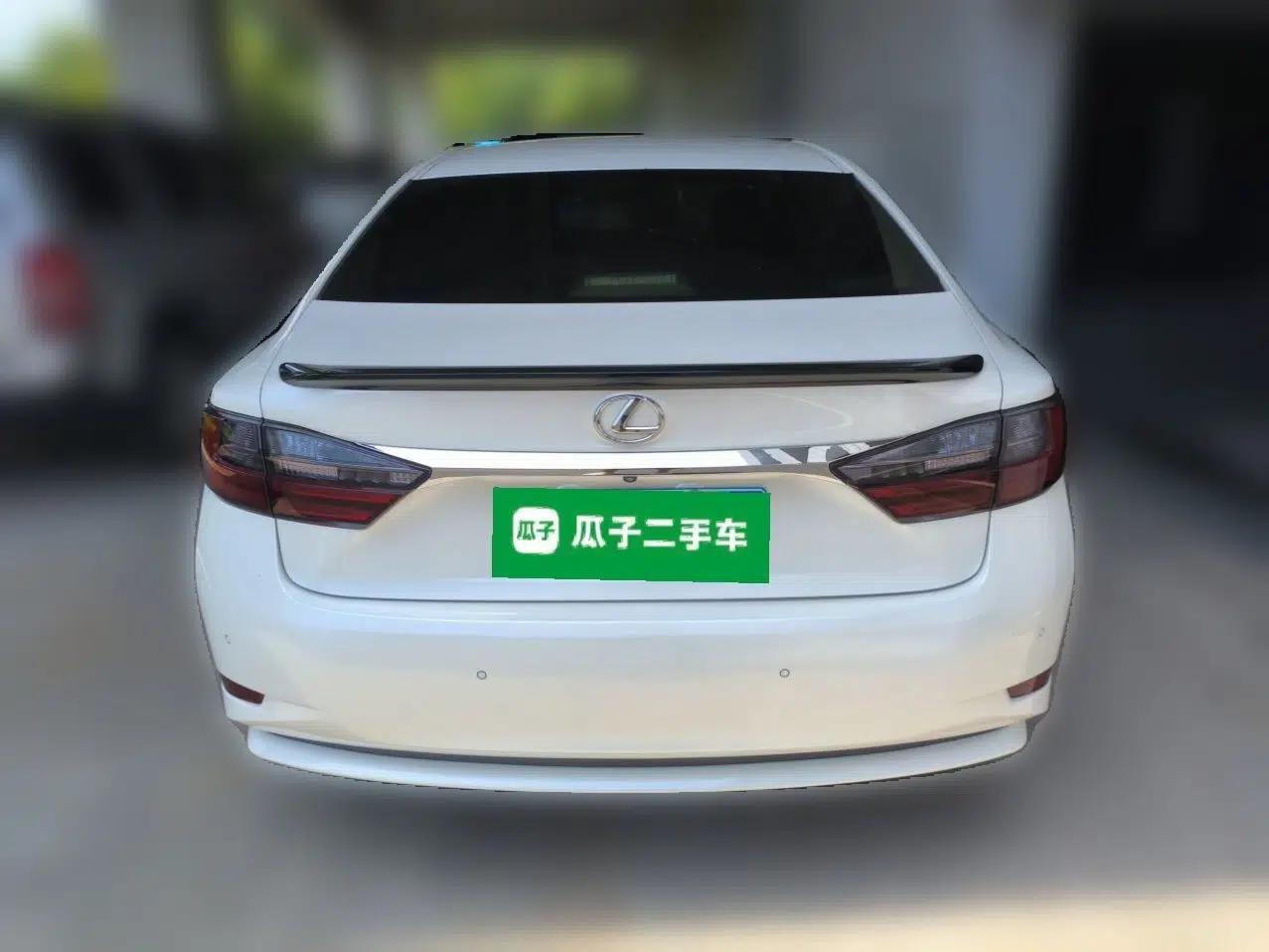 Lexus ES 2017 200 30th Anniversary Edition — миниатюра 5