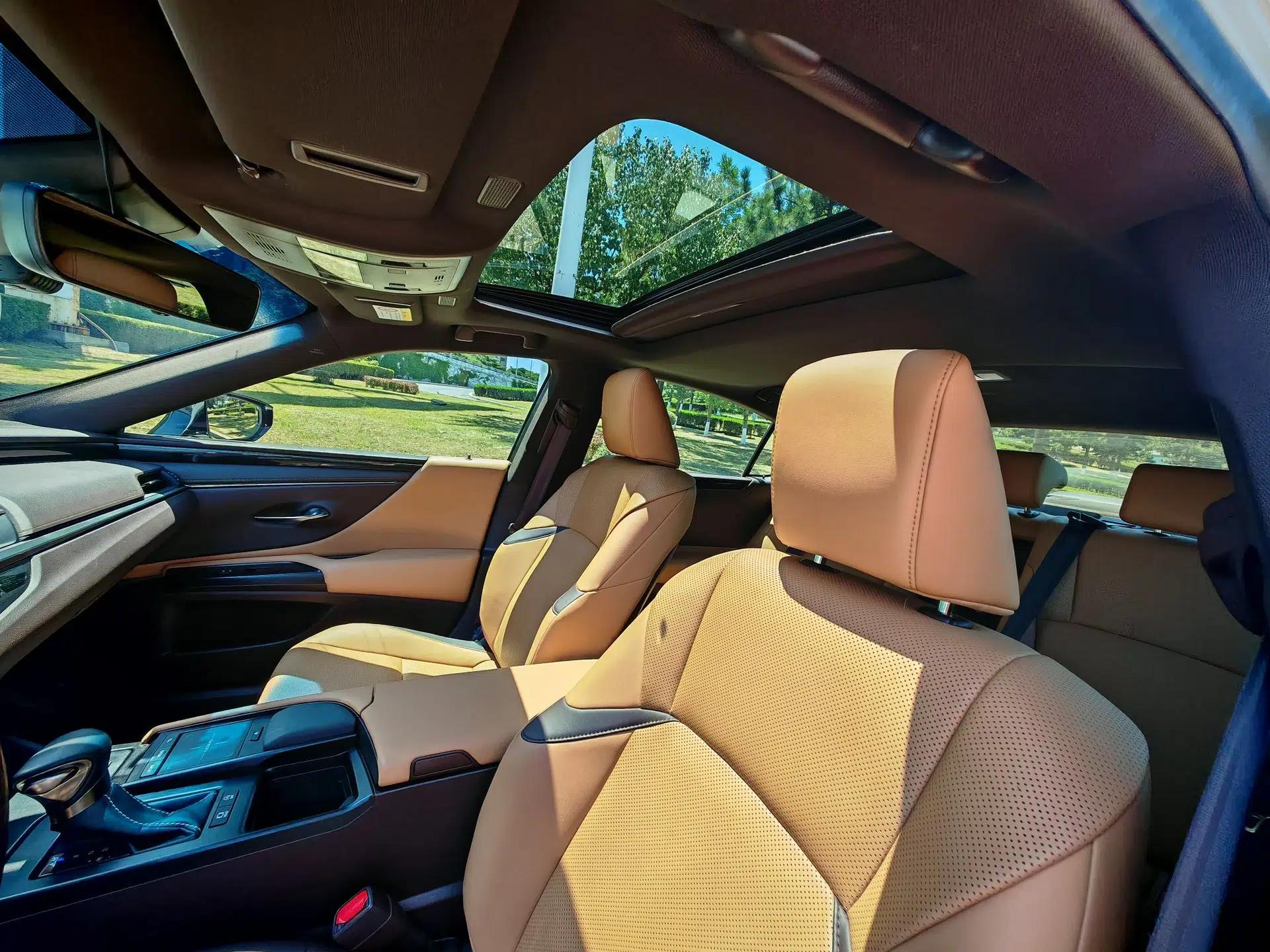 Lexus ES 2018 200 Excellence Edition China VI Standard — миниатюра 10