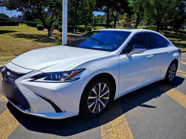 Lexus ES 2018 200 Excellence Edition China VI Standard