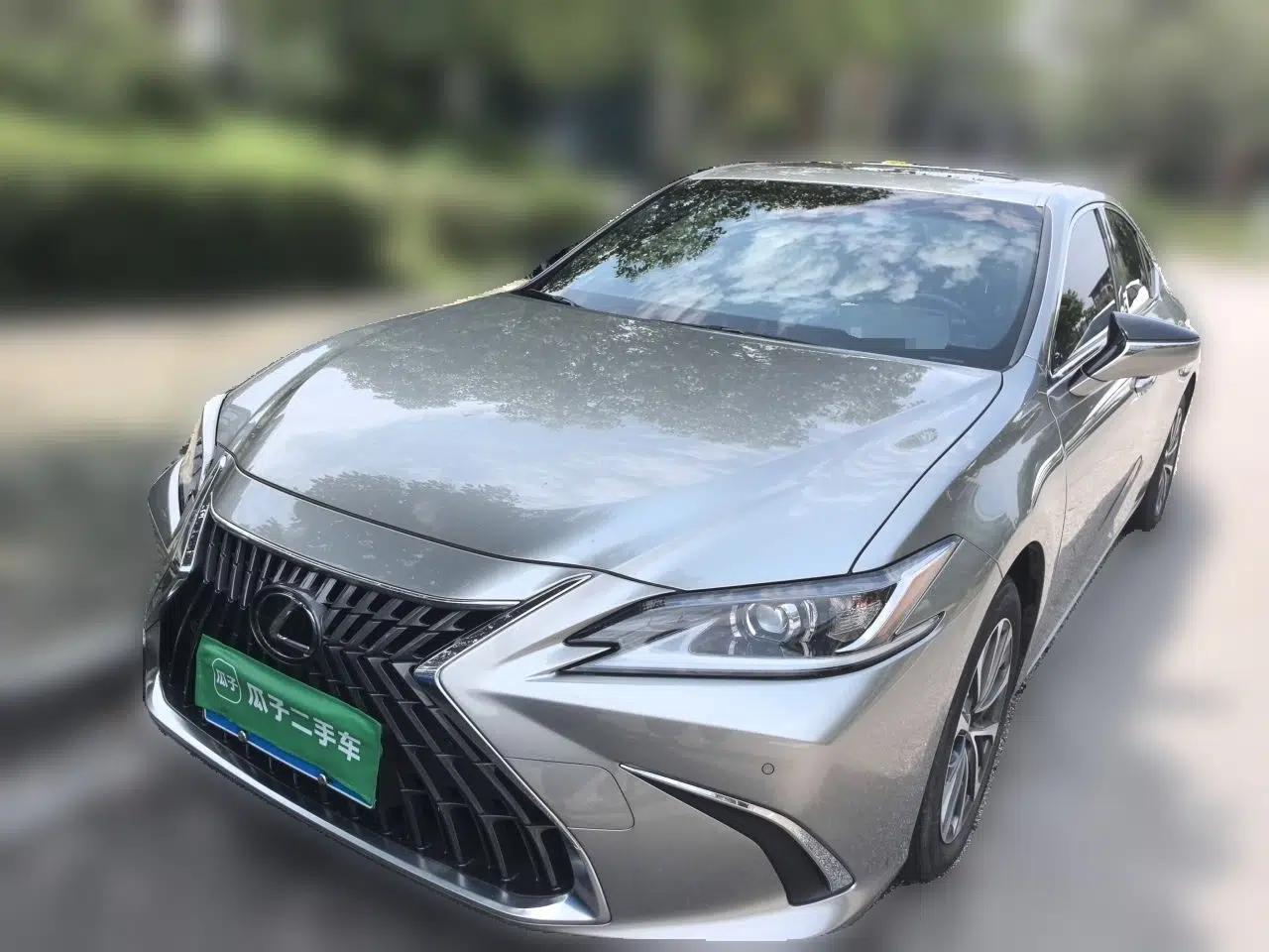 Lexus ES 2023 200 Excellence Edition — миниатюра 1
