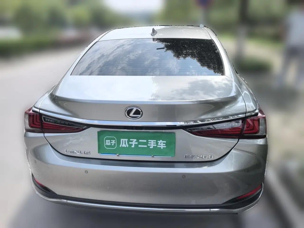 Lexus ES 2023 200 Excellence Edition — миниатюра 5