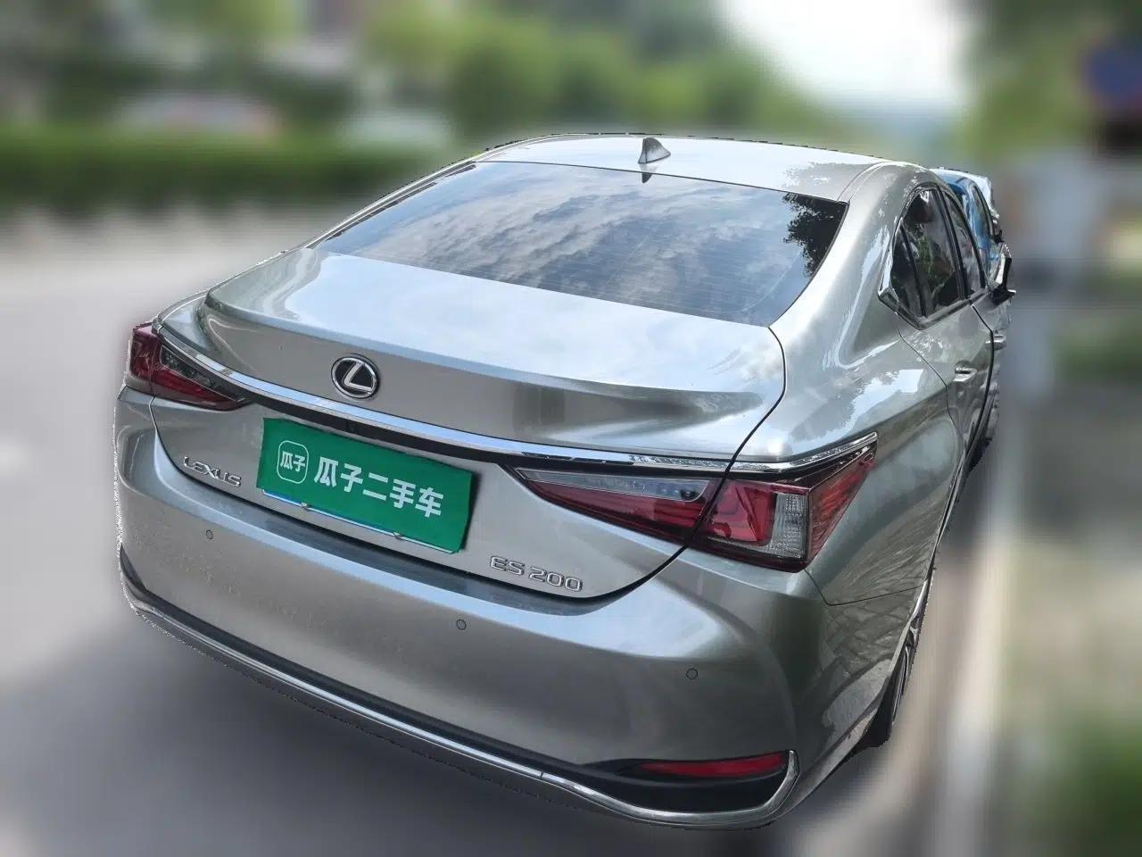 Lexus ES 2023 200 Excellence Edition — миниатюра 6