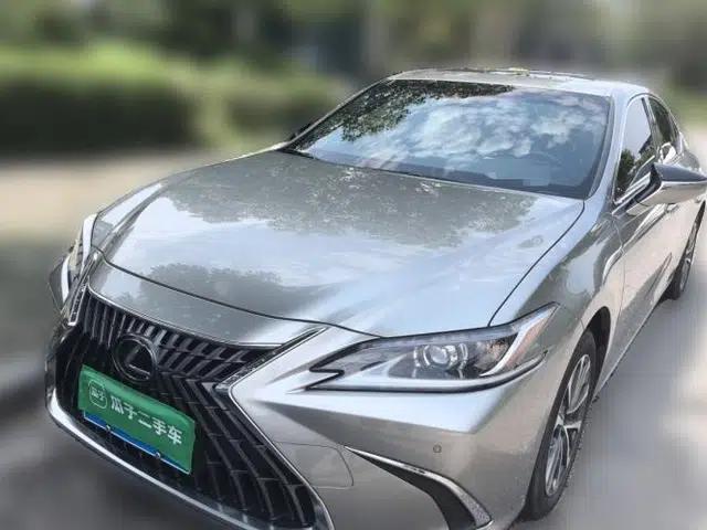 Lexus ES 2023 200 Excellence Edition