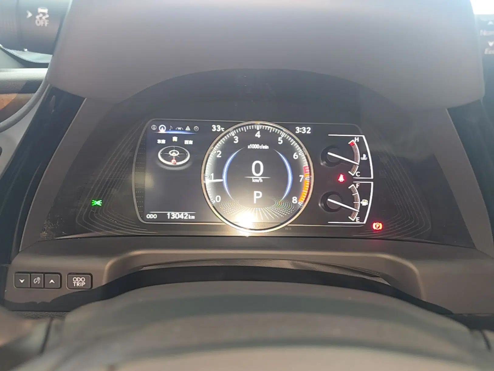 Lexus ES 2024 200 Premium Edition — миниатюра 14