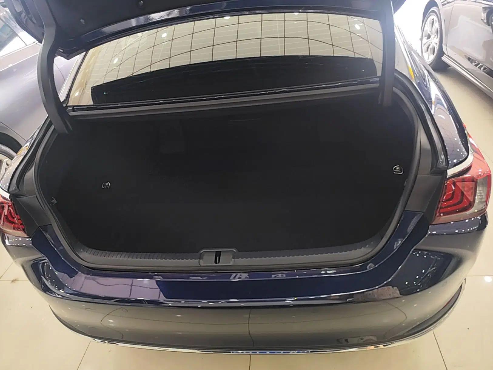 Lexus ES 2024 200 Premium Edition — миниатюра 22