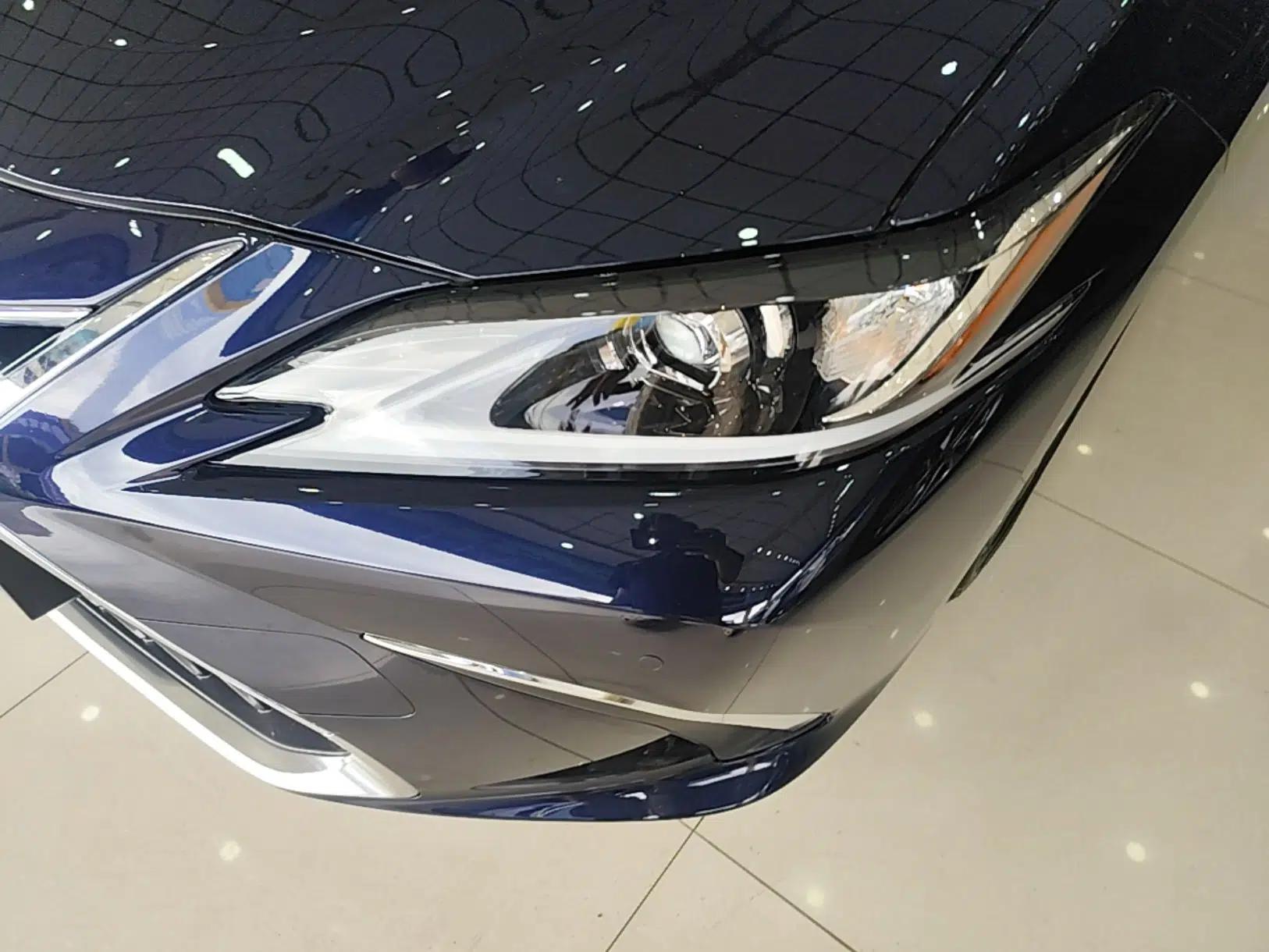Lexus ES 2024 200 Premium Edition — миниатюра 8