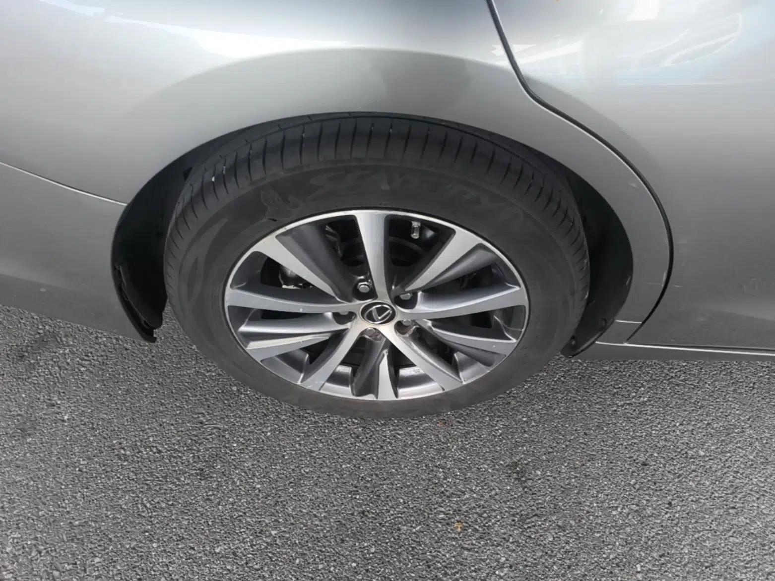 Lexus ES 2018 200 Excellence Edition China V Standard — миниатюра 11