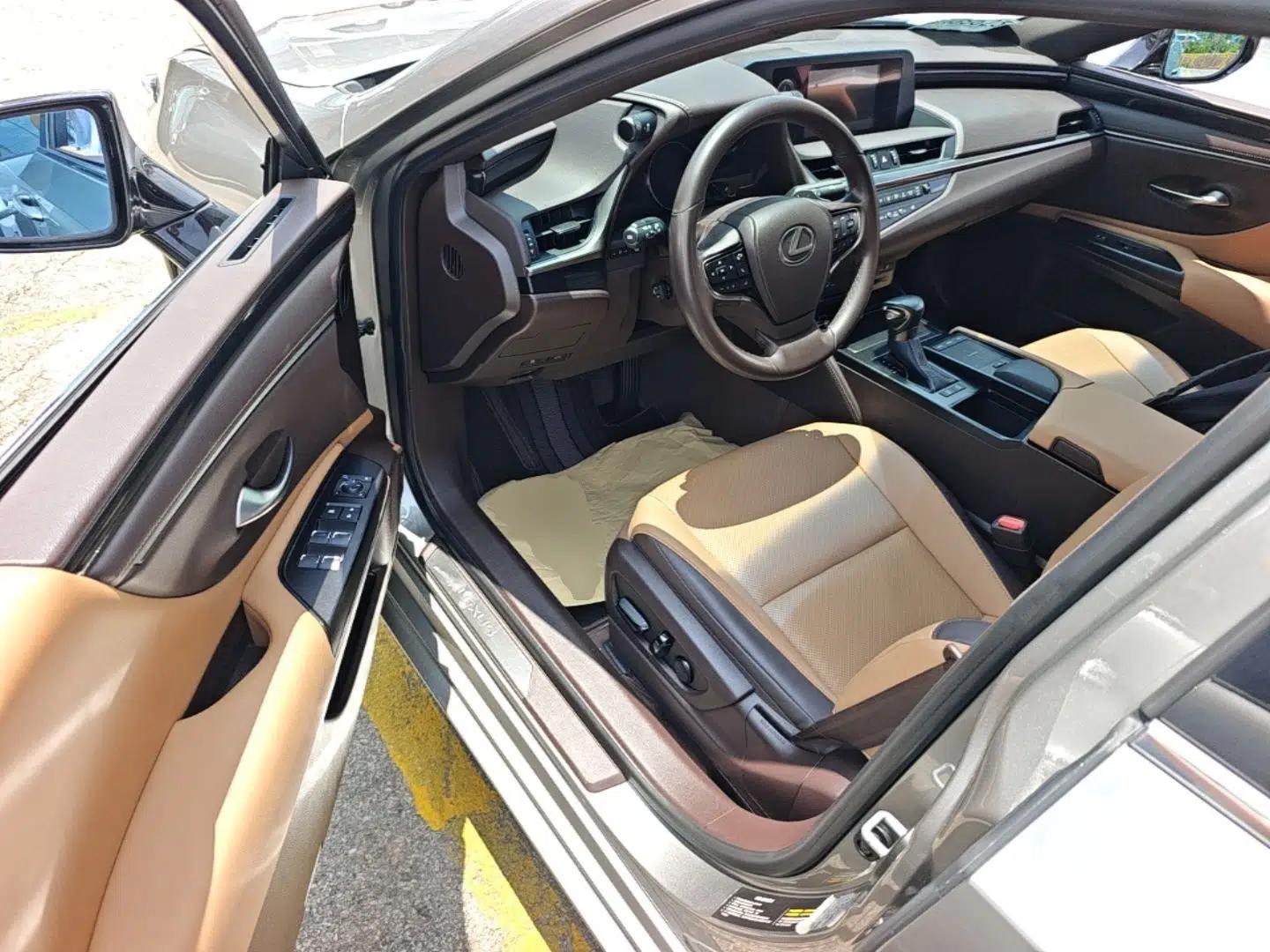 Lexus ES 2020 200 Excellence Edition — миниатюра 18