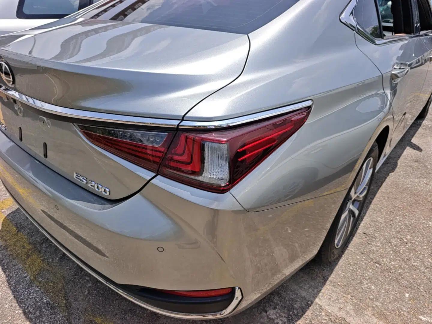 Lexus ES 2020 200 Excellence Edition — миниатюра 9