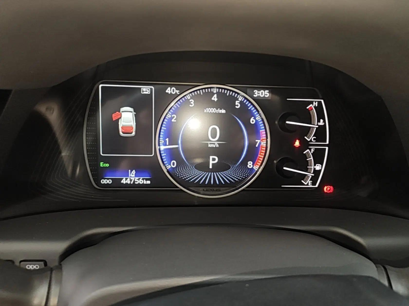 Lexus ES 2023 200 Excellence Edition — миниатюра 14