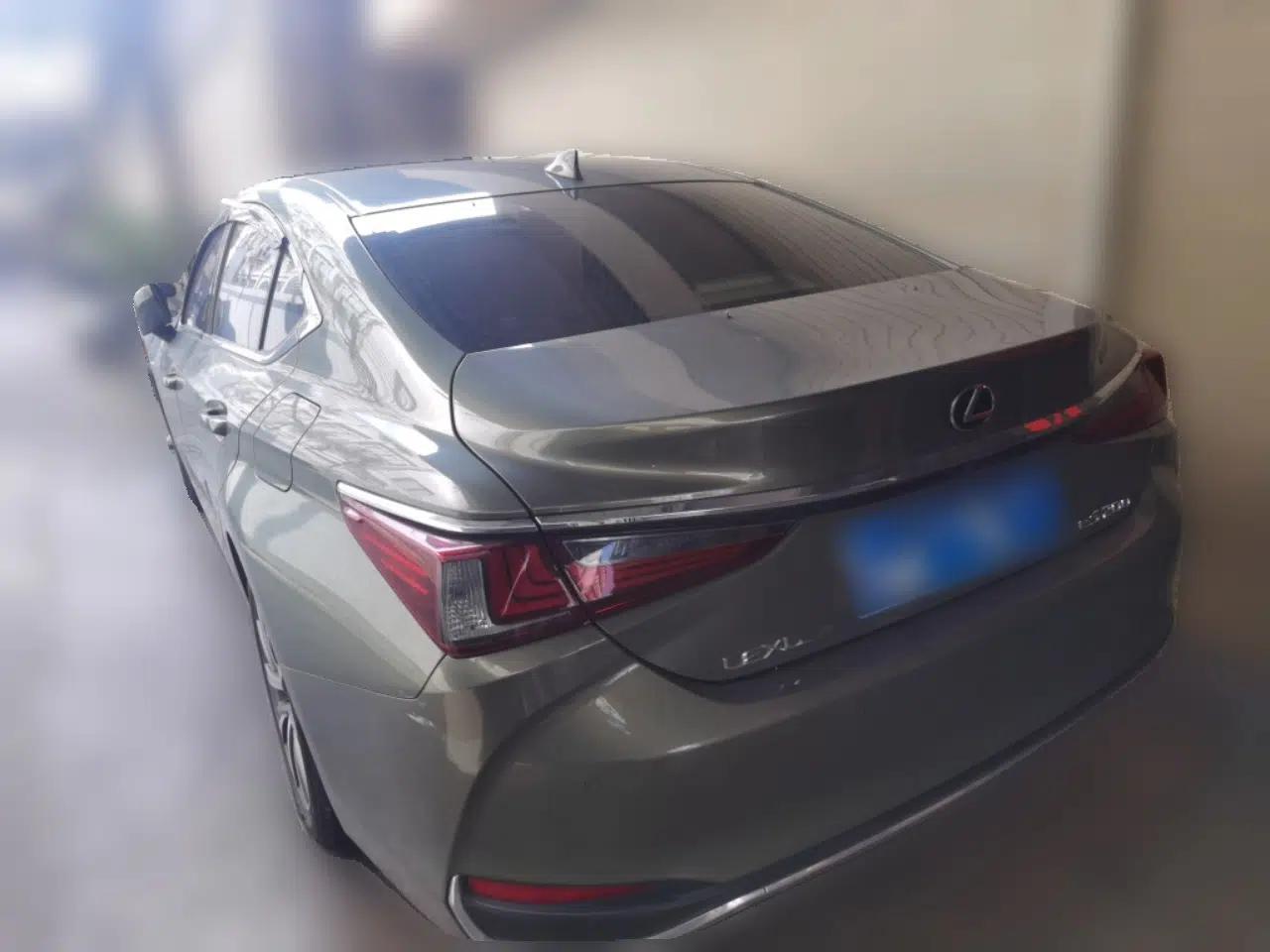 Lexus ES 2020 200 Excellence Edition — миниатюра 4