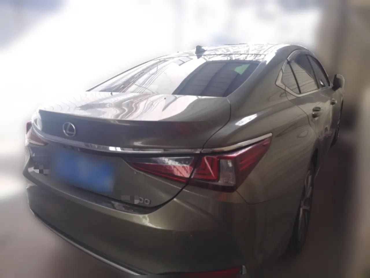 Lexus ES 2020 200 Excellence Edition — миниатюра 6