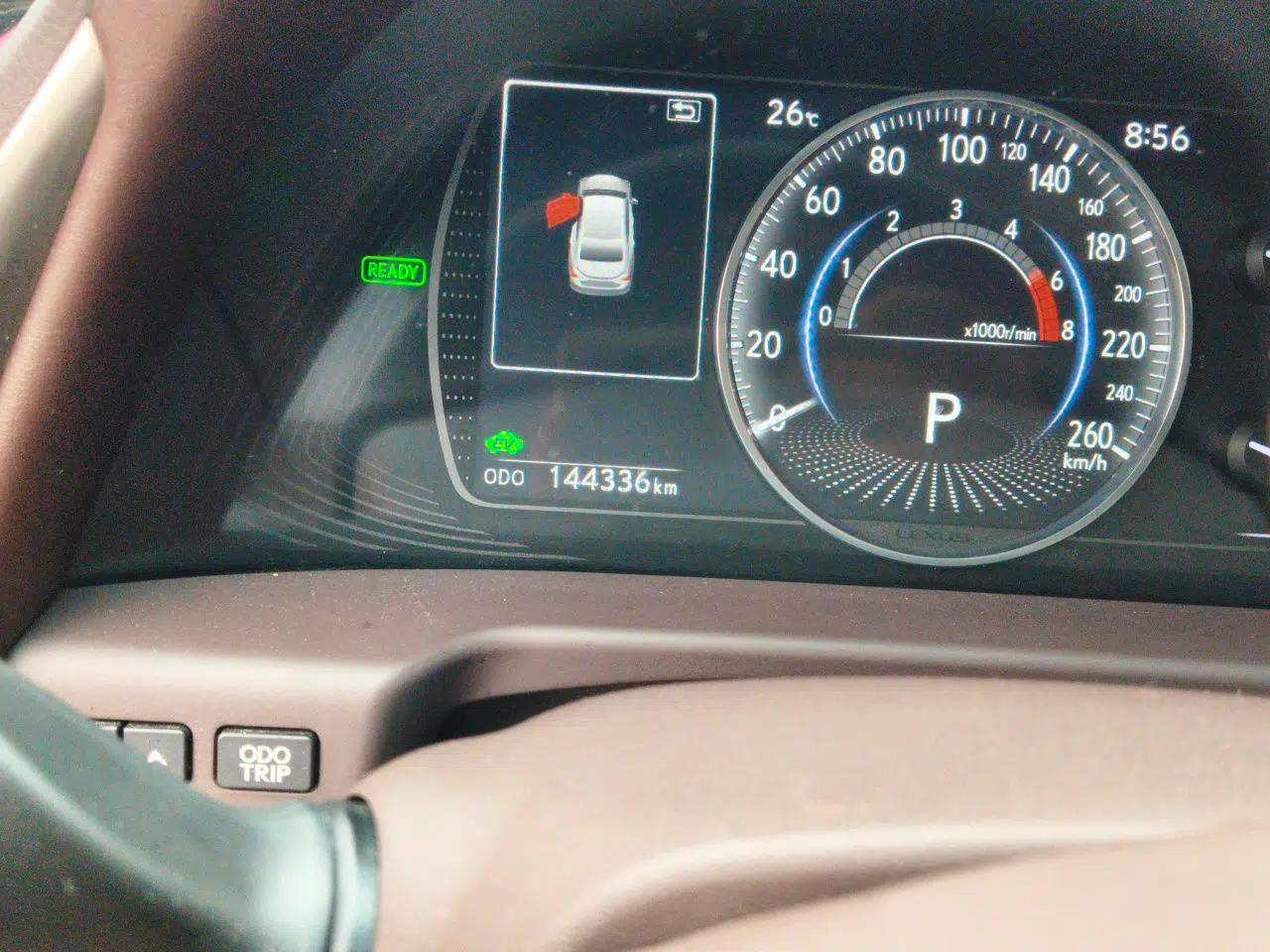 Lexus ES 2020 300h Premier Edition — миниатюра 11