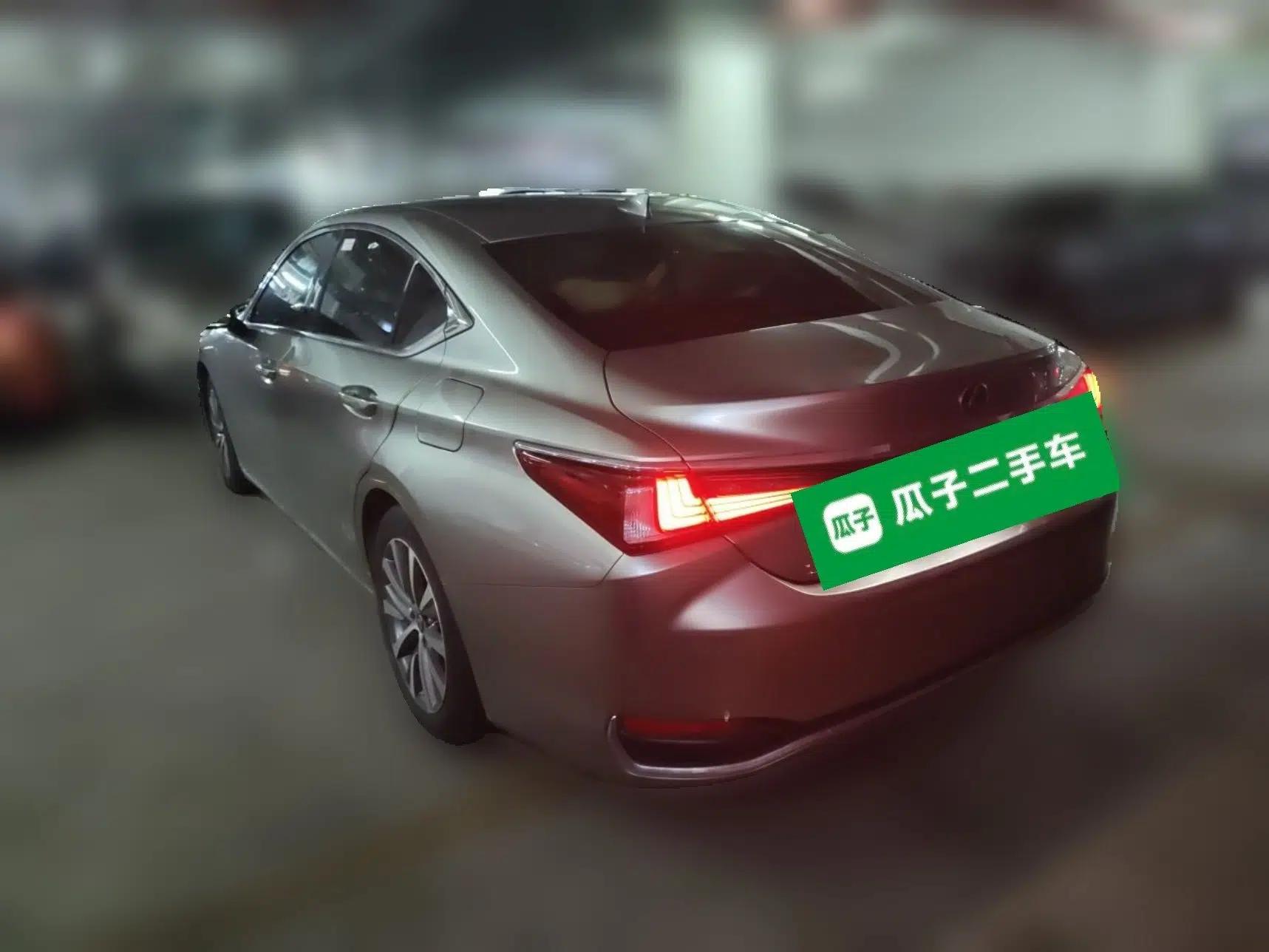 Lexus ES 2020 200 Excellence Edition — миниатюра 4
