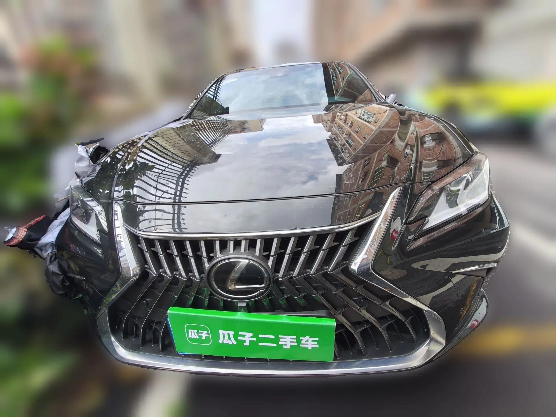 Lexus ES 2023 200 Excellence Edition — миниатюра 2