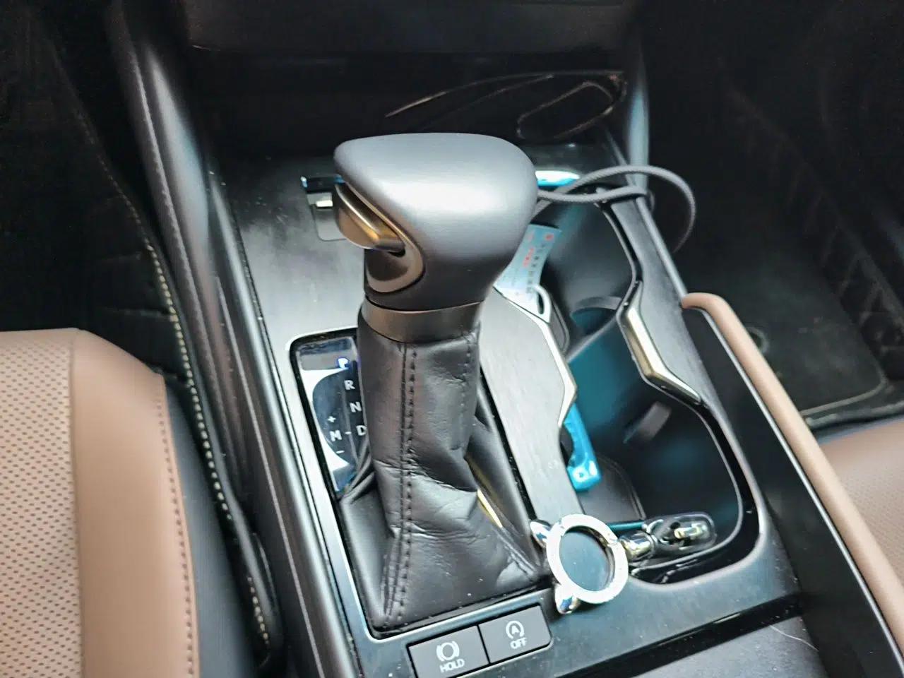 Lexus ES 2023 200 Excellence Edition — миниатюра 14