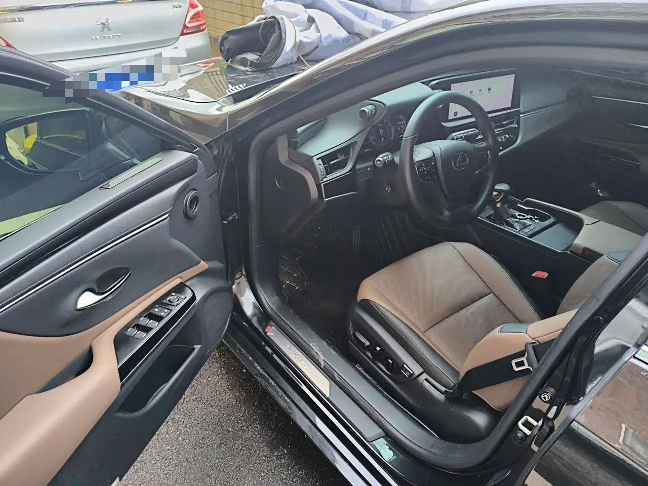 Lexus ES 2023 200 Excellence Edition — миниатюра 16