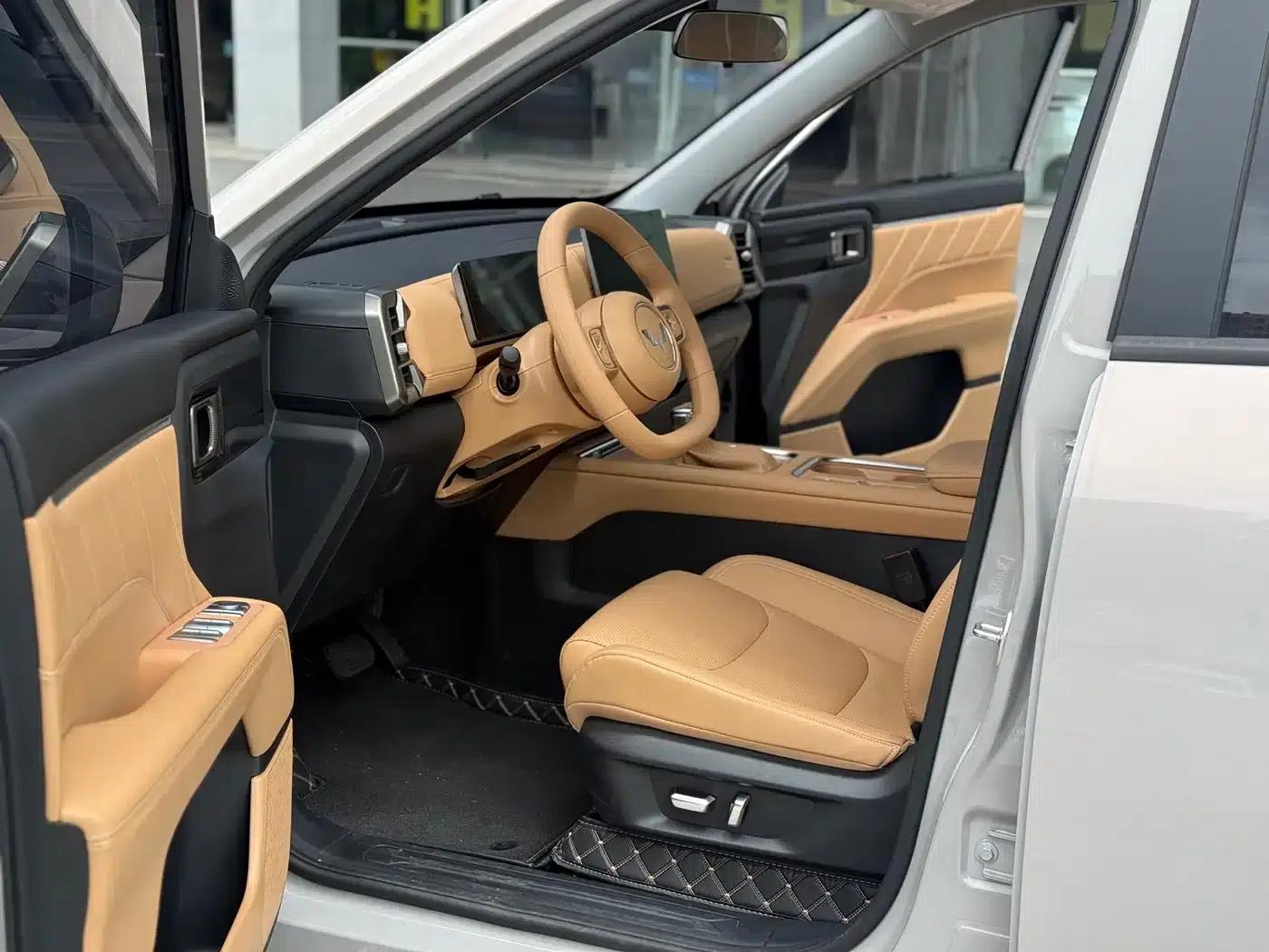 Starlight 560 2026 Model 1.5T CVT Elite — миниатюра 4