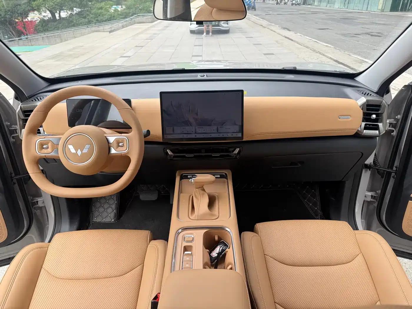 Starlight 560 2026 Model 1.5T CVT Elite — миниатюра 6