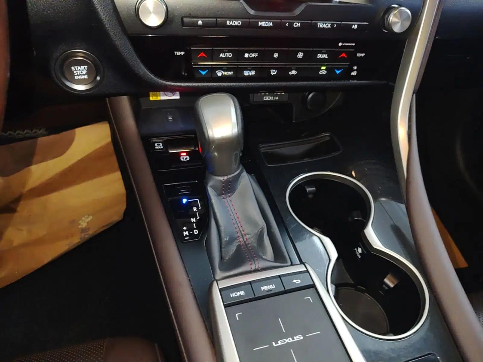 Lexus RX 2020 300 4x4 Elegant Edition China VI — миниатюра 21
