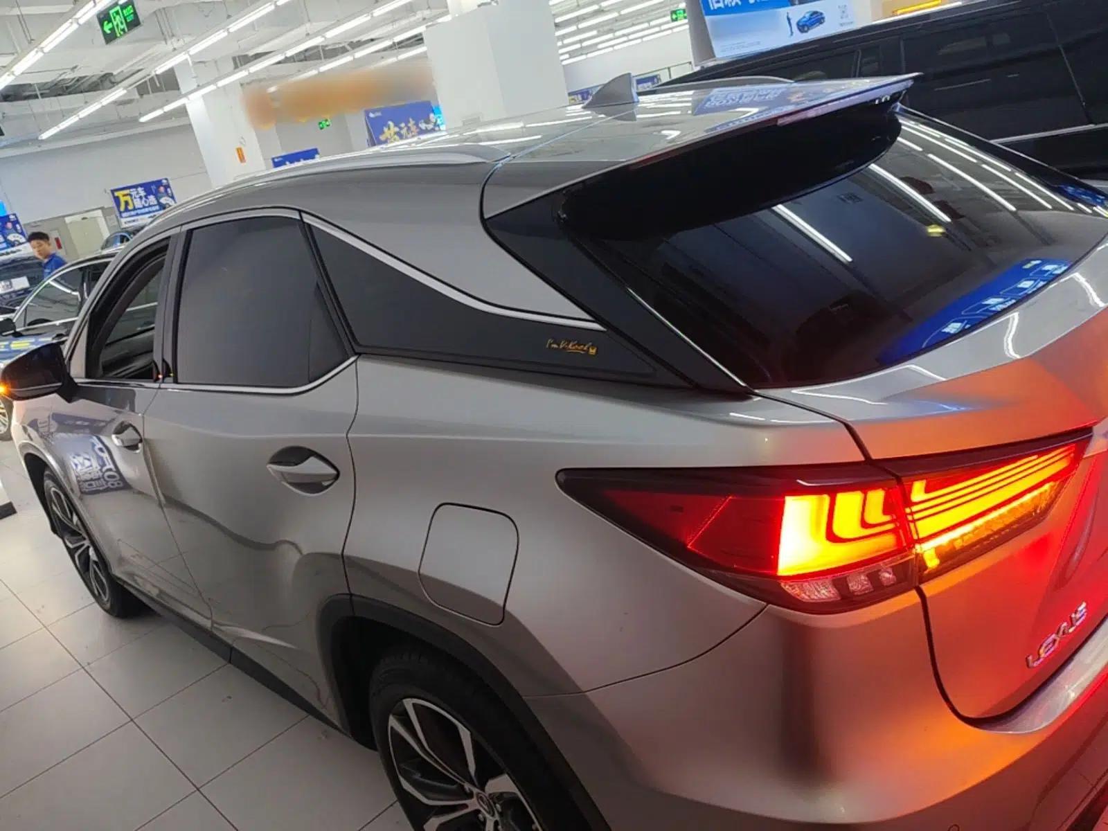 Lexus RX 2020 300 4x4 Elegant Edition China VI — миниатюра 4