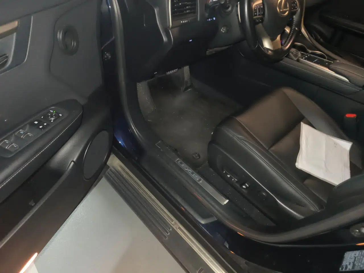 Lexus RX 2020 Revised Version 300 Two-Wheel Drive Elite Edition — миниатюра 16