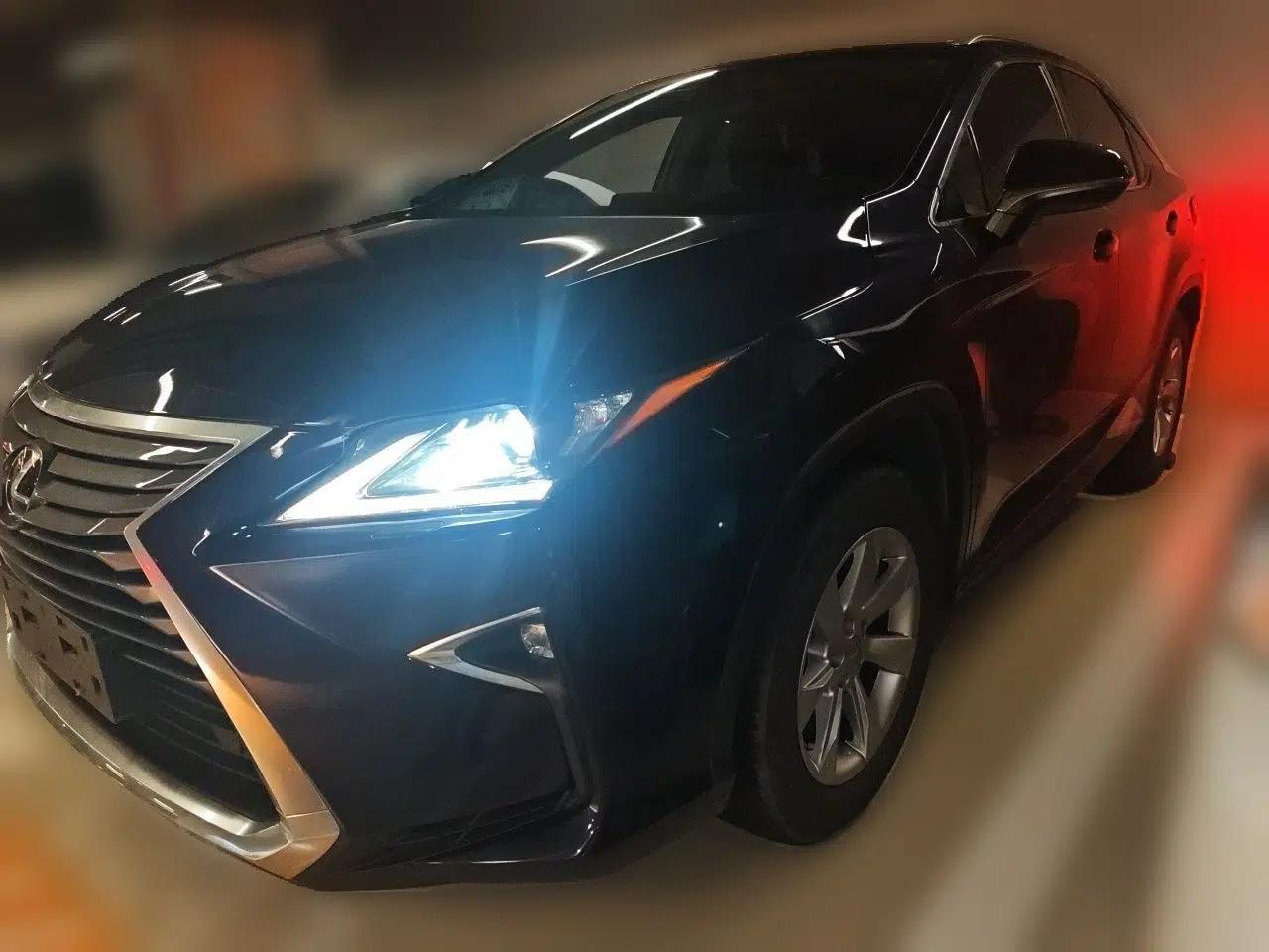 Lexus RX 2016 300 Two-Wheel Drive Comfort Edition China V Standard — миниатюра 1