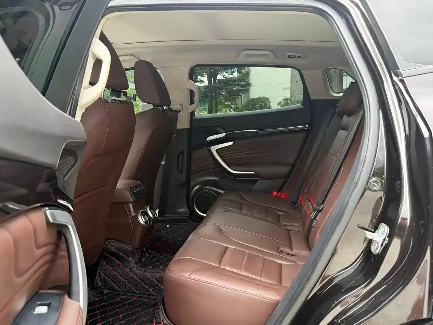 Weipai VV7 2017 2.0T Flagship Edition — миниатюра 6