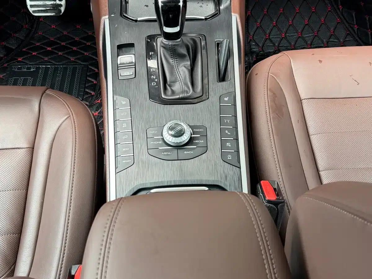Weipai VV7 2017 2.0T Flagship Edition — миниатюра 10