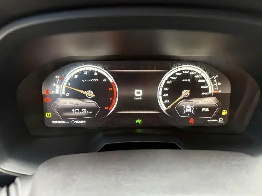 Weipai VV7 2017 2.0T Flagship Edition — миниатюра 8