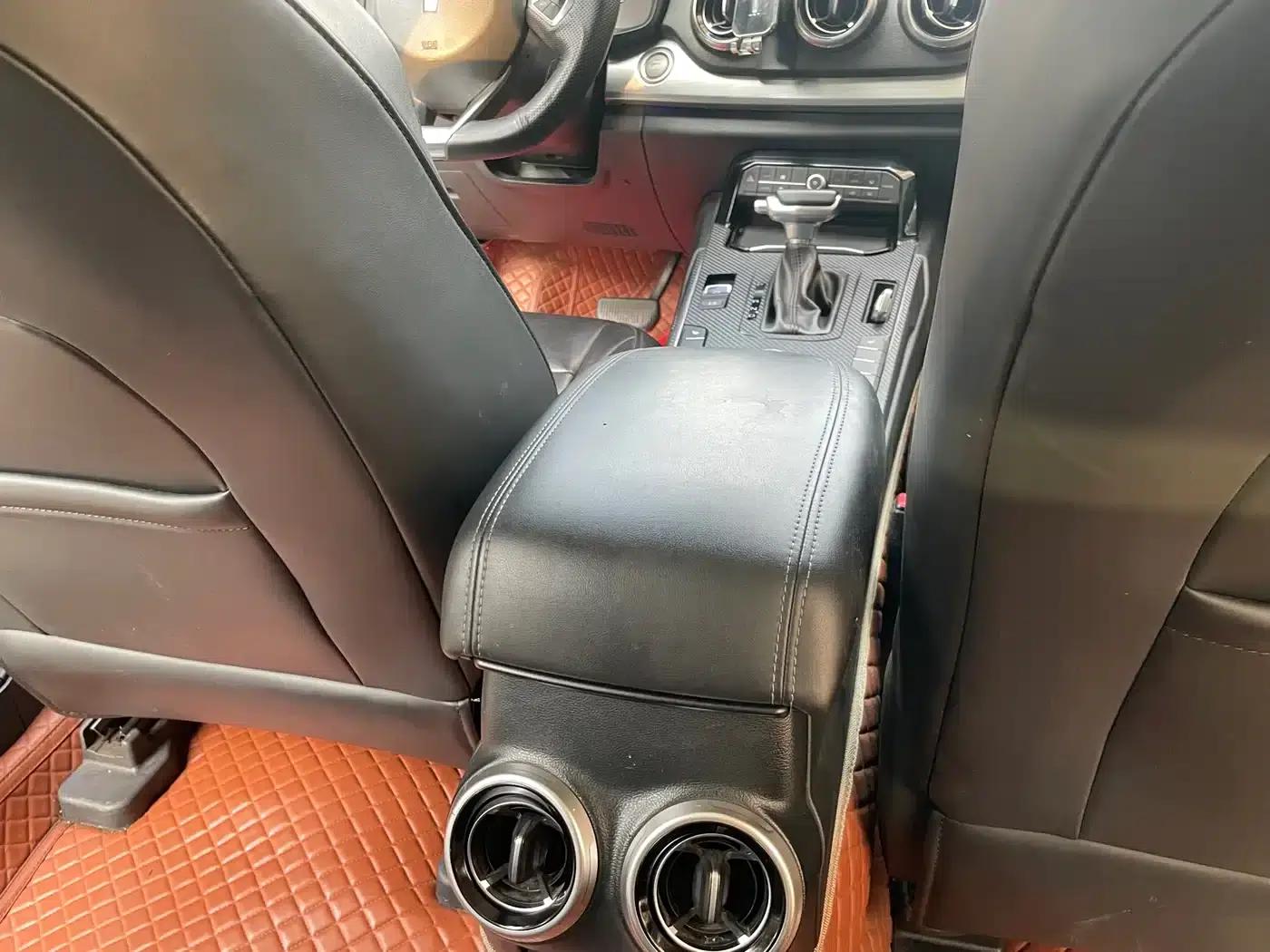 Wey VV7 2017 Model VV7c 2.0T Luxury Edition — миниатюра 10