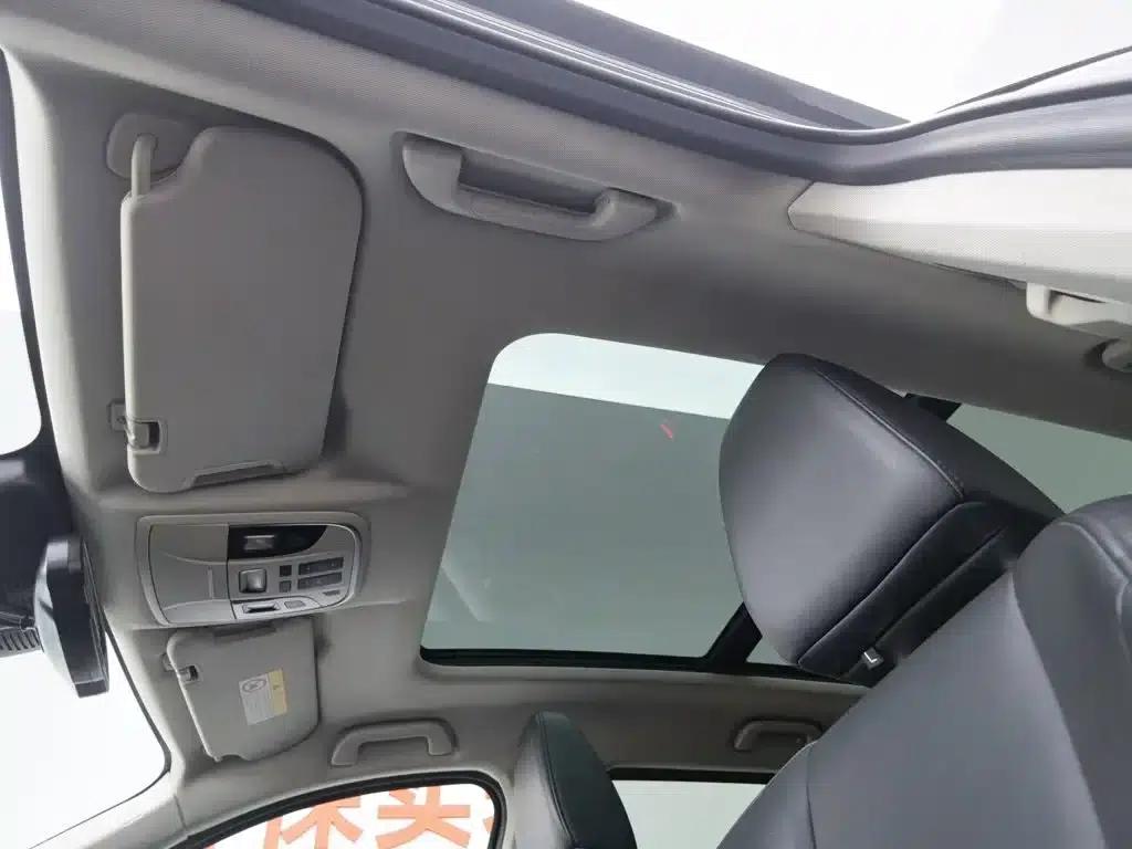 Weipai VV7 2017 2.0T Super Luxury Edition — миниатюра 14