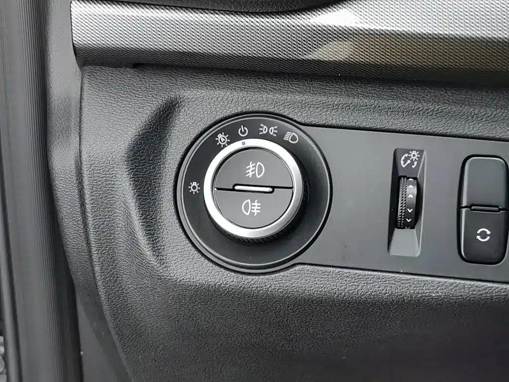 Weipai VV7 2017 2.0T Super Luxury Edition — миниатюра 21