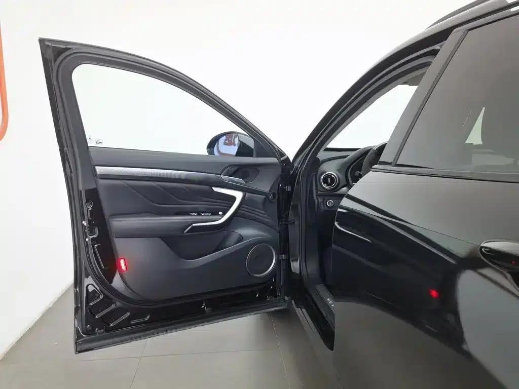 Weipai VV7 2017 2.0T Super Luxury Edition — миниатюра 8