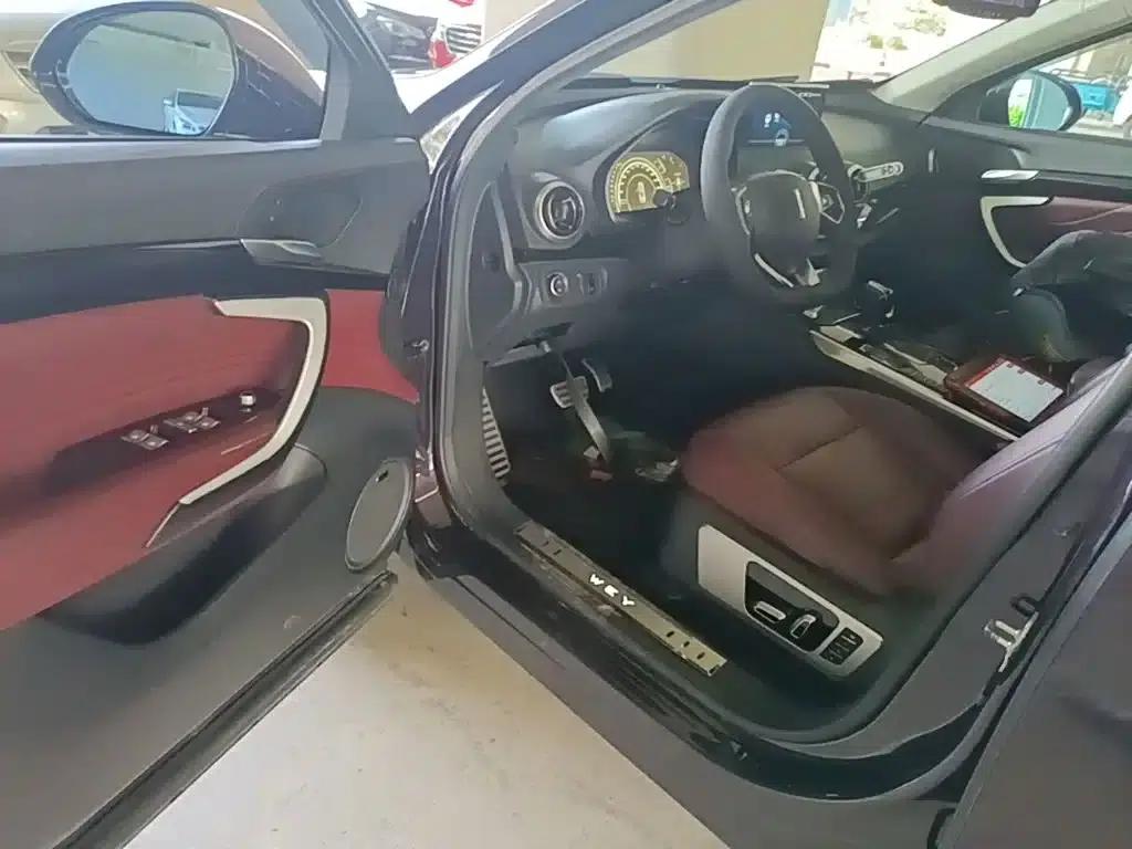 Weipai VV7 2017 2.0T Flagship Edition — миниатюра 16