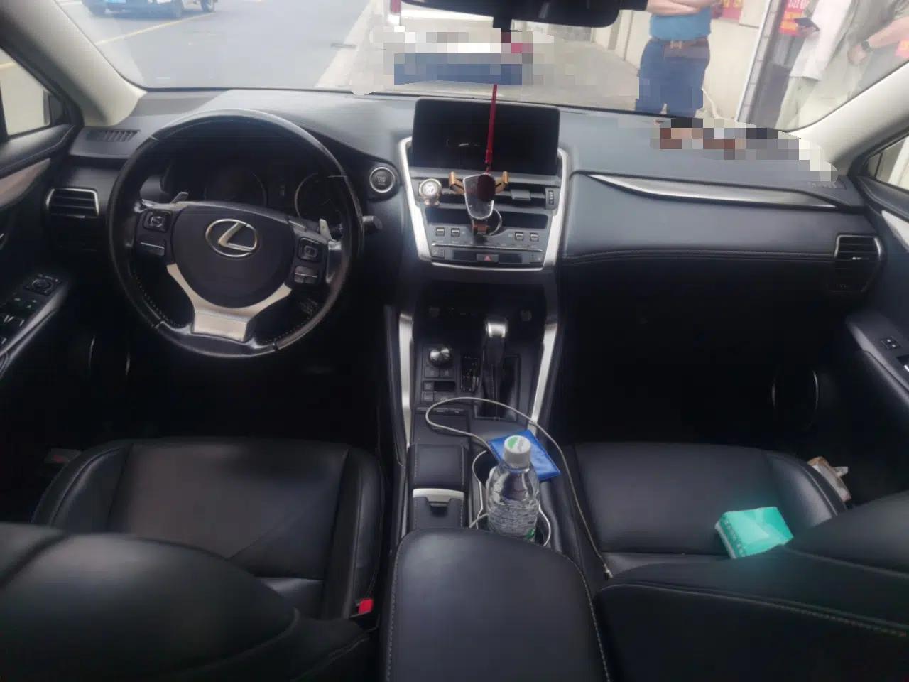 Lexus NX 2017 200 All-Wheel Drive Fēngshàng Edition — миниатюра 9