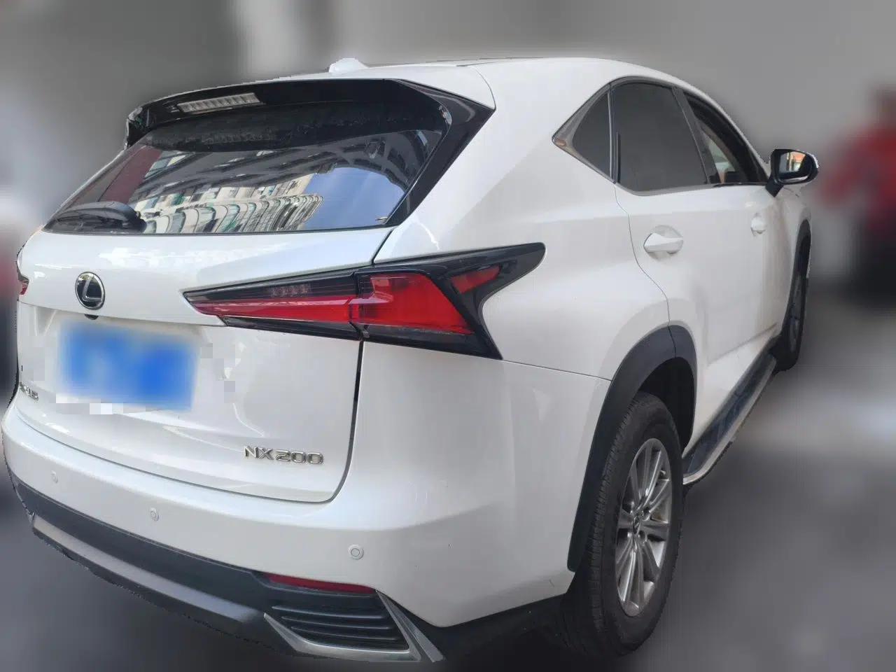Lexus NX 2018 200 Front-Wheel-Drive X-Trail Version China V Standard — миниатюра 6