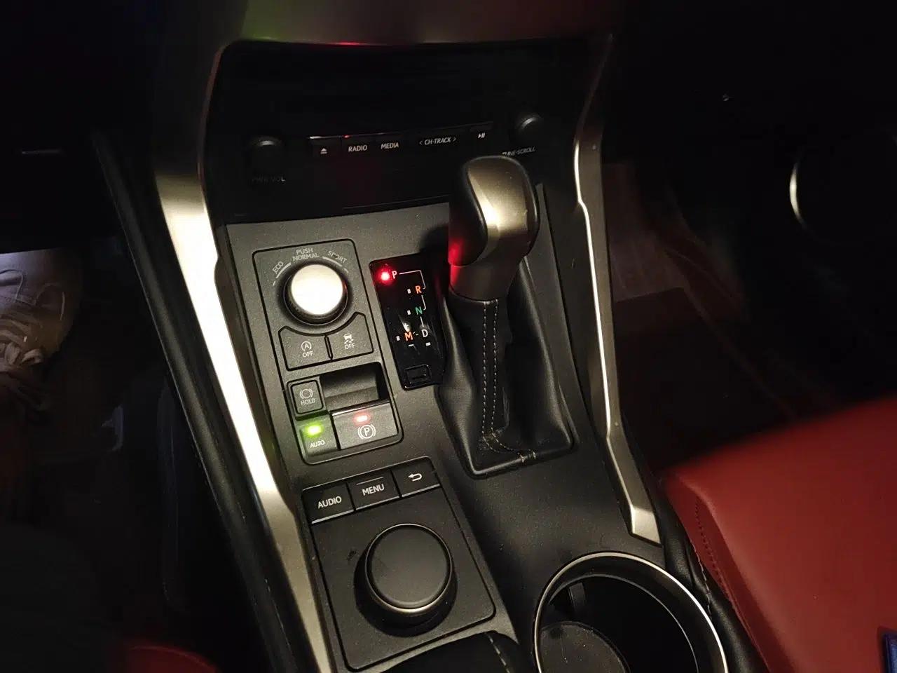 Lexus NX 2015 200 Front-Wheel Drive X-Trail SE Edition — миниатюра 14