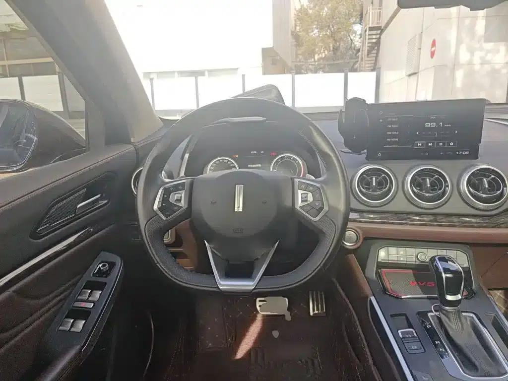 Wey VV5 2019 Upgraded Model 2.0T Two-Wheel Drive Flagship Edition (National V Emission Standard) — миниатюра 7